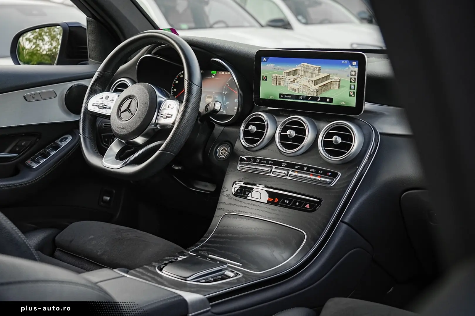 Mercedes-Benz GLC 300 e 4Matic 9G-TRONIC