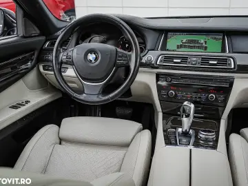 BMW Seria 5 530e Aut. M Sport Edition