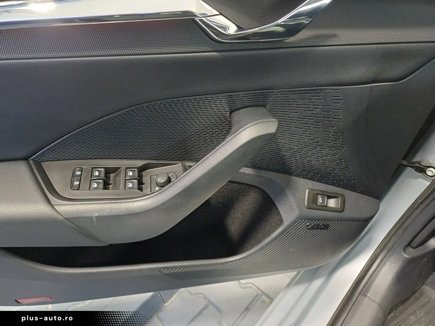 Škoda Octavia Combi STYLE 2.0 TDI DSG