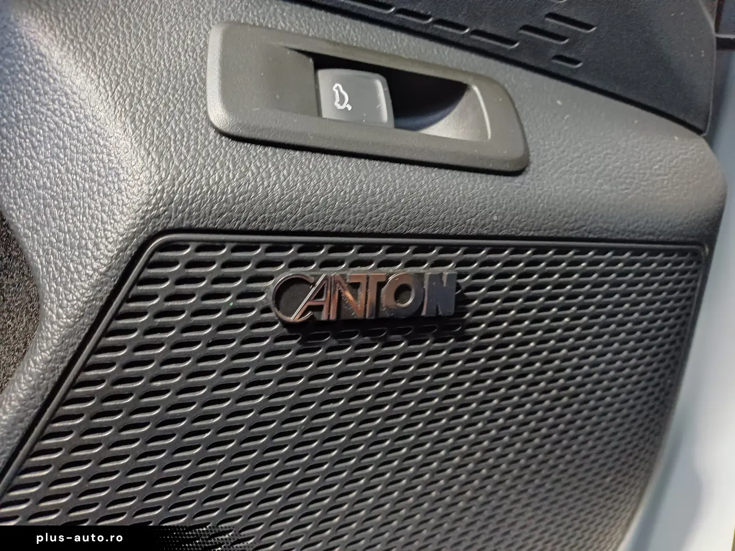 Škoda Octavia Combi STYLE 2.0 TDI DSG