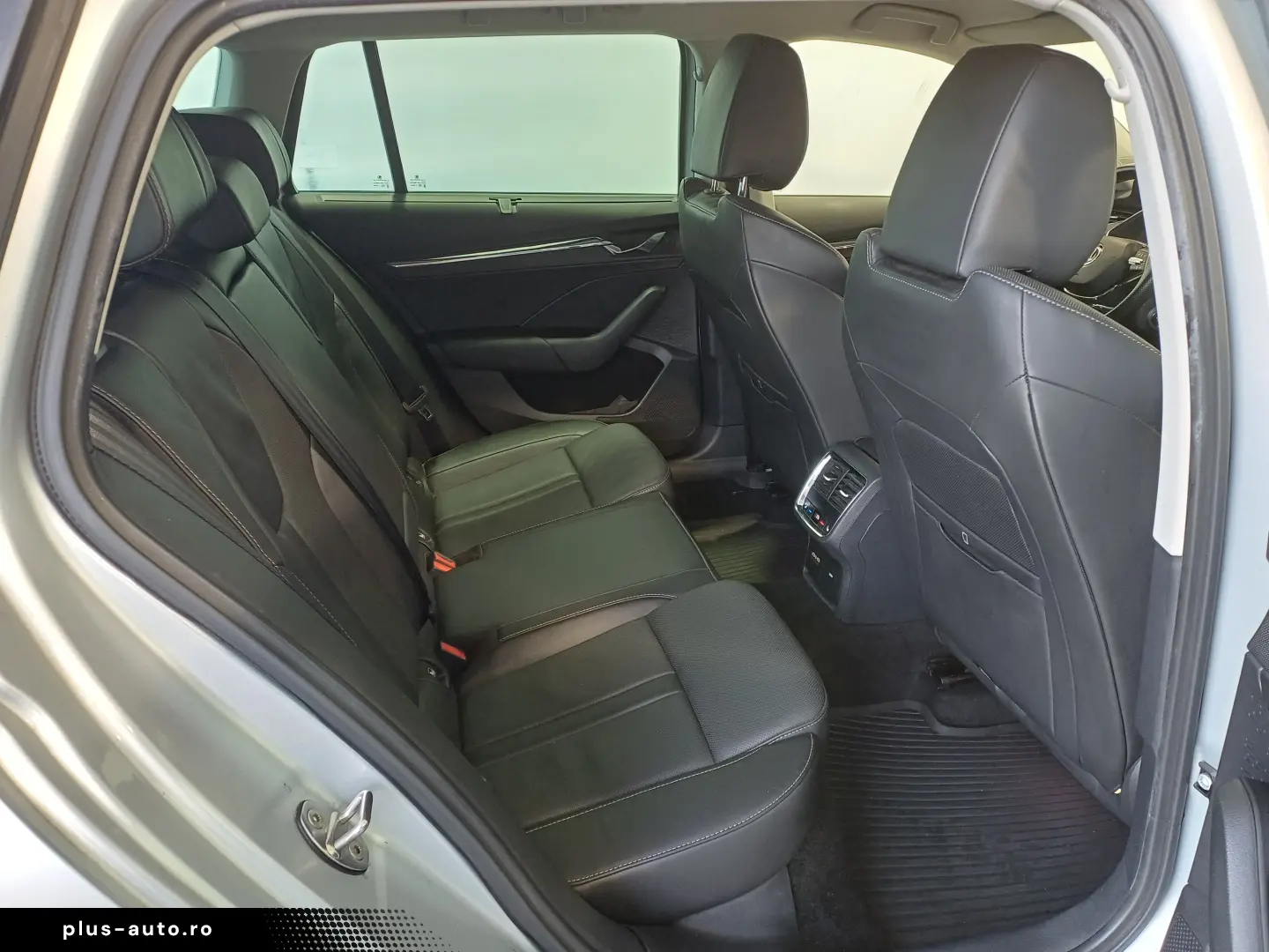 Škoda Octavia Combi STYLE 2.0 TDI DSG