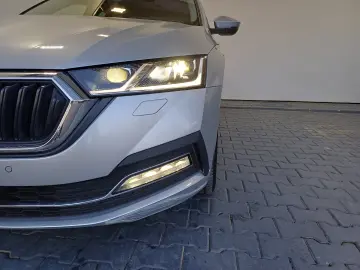 Škoda Octavia Combi STYLE 2.0 TDI DSG