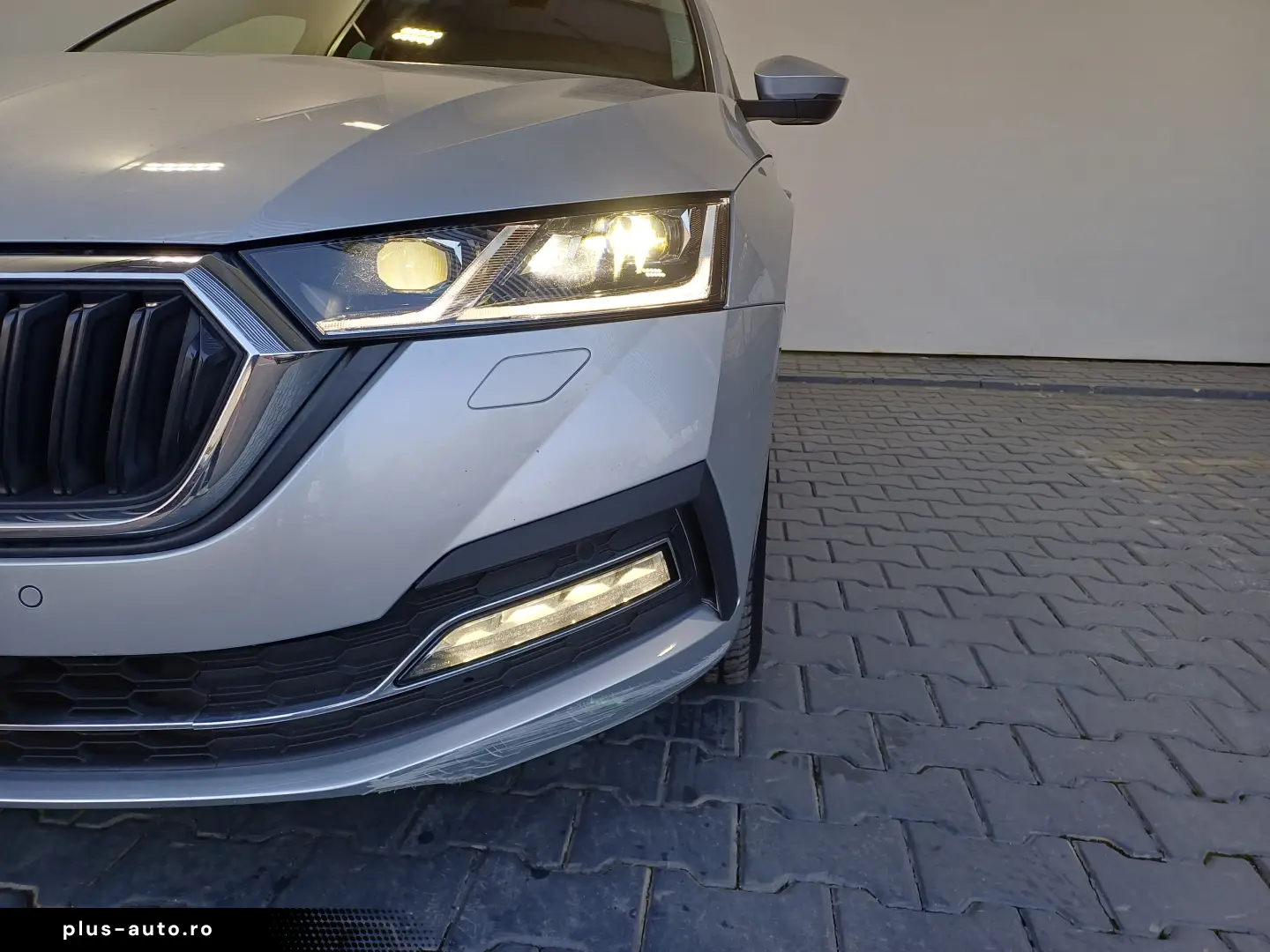 Škoda Octavia Combi STYLE 2.0 TDI DSG