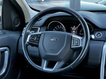 Land-Rover Discovery-Sport