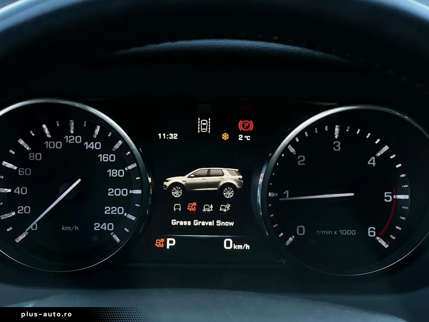 Land-Rover Discovery-Sport