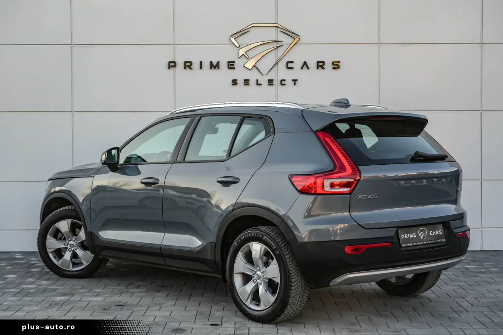 Volvo XC 40 T3 AT8 Momentum Pro