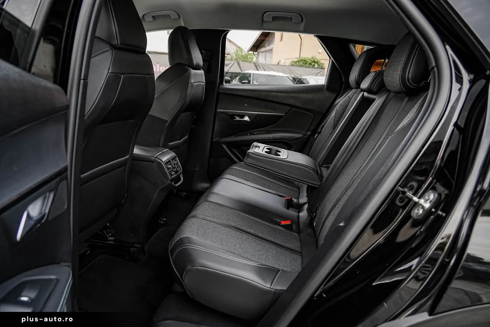 Peugeot 3008 1.5 BlueHDI 130 EAT8 Allure Pack