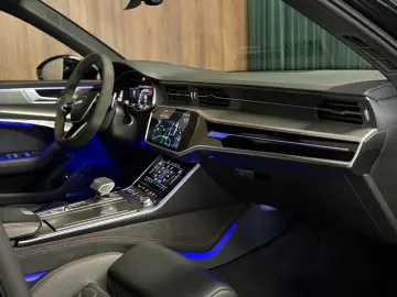 AUDI RS6 Avant 4.0 TFSI quattro Laser Alcan. 3D HUP