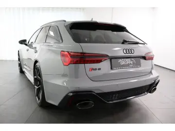 AUDI RS 6 Avant 4.0 TFSI quattro performance Navi Mat