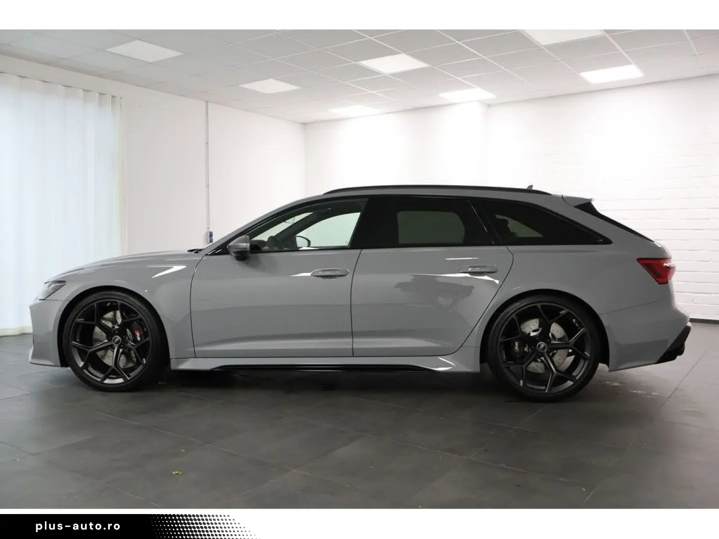 AUDI RS 6 Avant 4.0 TFSI quattro performance Navi Mat