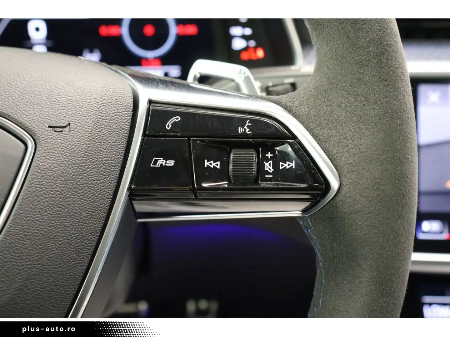 AUDI RS 6 Avant 4.0 TFSI quattro performance Navi Mat