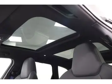 AUDI RS 6 Avant 4.0 TFSI quattro performance Navi Mat