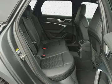 AUDI RS 6 Avant quattro Navi Matrix AHK HUD B&O PDC P