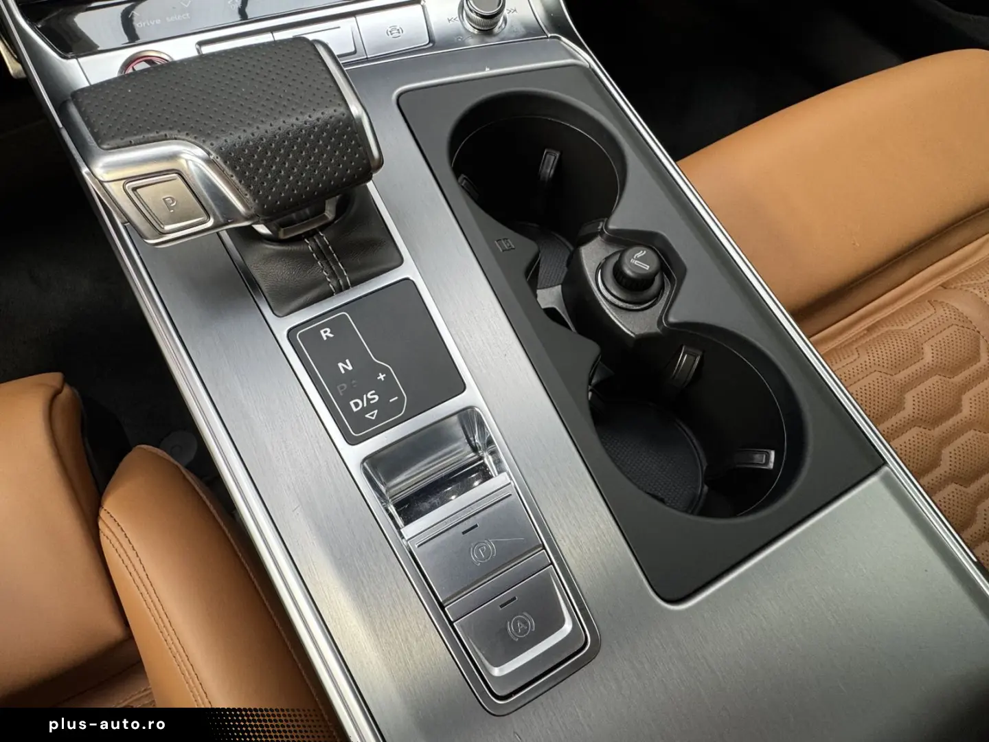 AUDI RS6 HeadUP MatrixLED Pano B&O 360  ACC Sitzlüft.