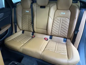 AUDI RS6 HeadUP MatrixLED Pano B&O 360  ACC Sitzlüft.