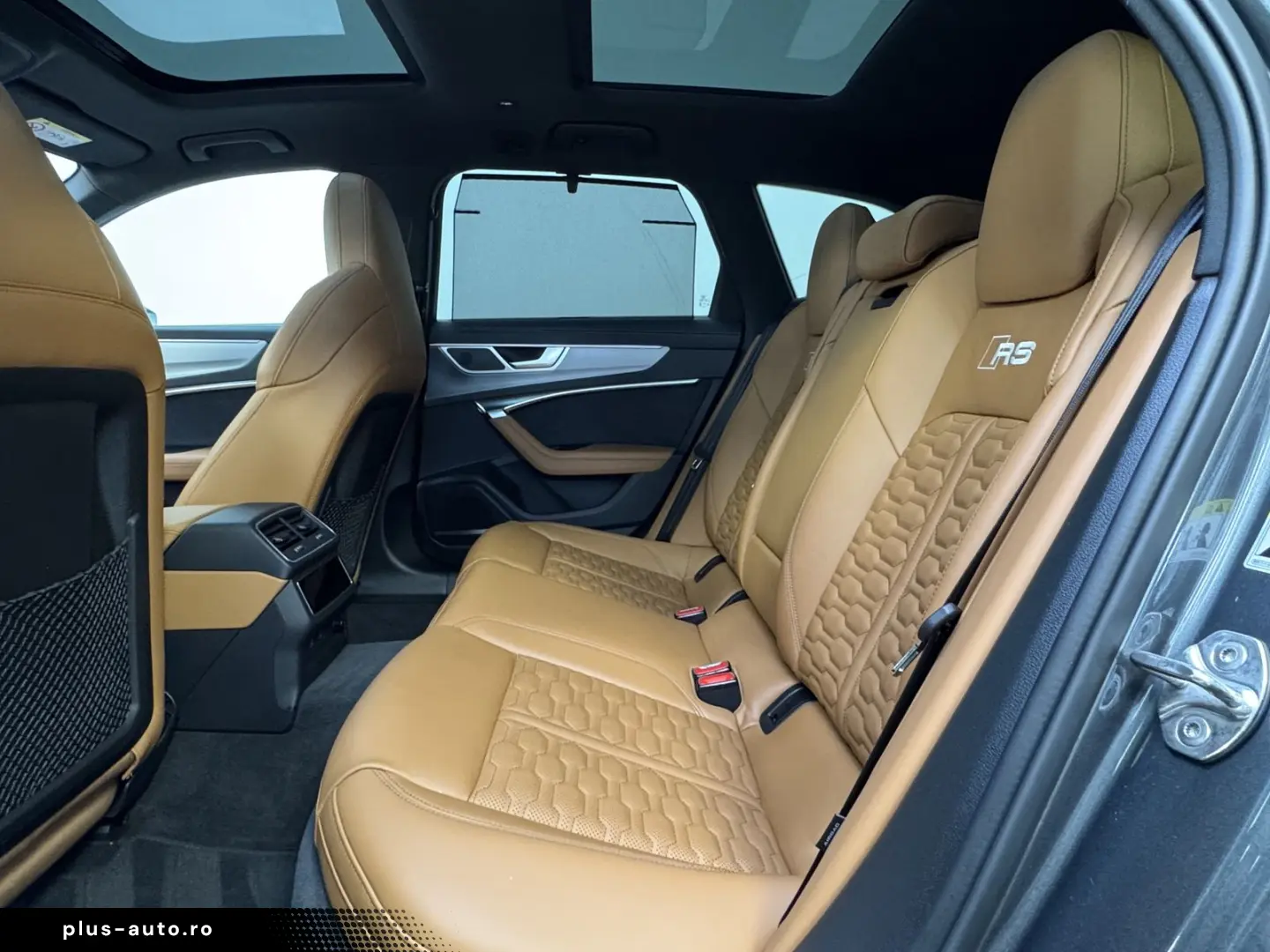 AUDI RS6 HeadUP MatrixLED Pano B&O 360  ACC Sitzlüft.