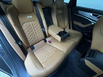 AUDI RS6 HeadUP MatrixLED Pano B&O 360  ACC Sitzlüft.