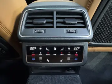 AUDI RS6 HeadUP MatrixLED Pano B&O 360  ACC Sitzlüft.