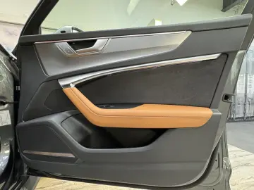 AUDI RS6 HeadUP MatrixLED Pano B&O 360  ACC Sitzlüft.