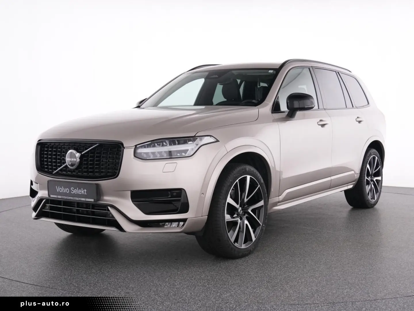 VOLVO XC90 B5 AWD Ultimate Dark