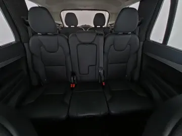 VOLVO XC90 B5 AWD Ultimate Dark