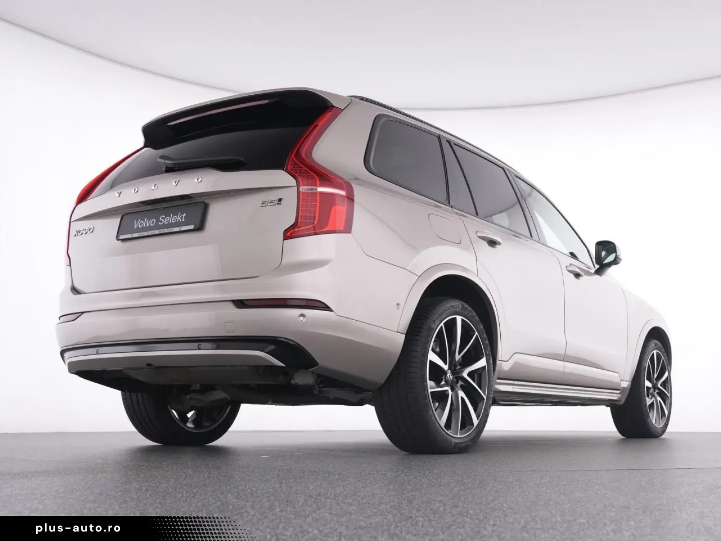 VOLVO XC90 B5 AWD Ultimate Dark