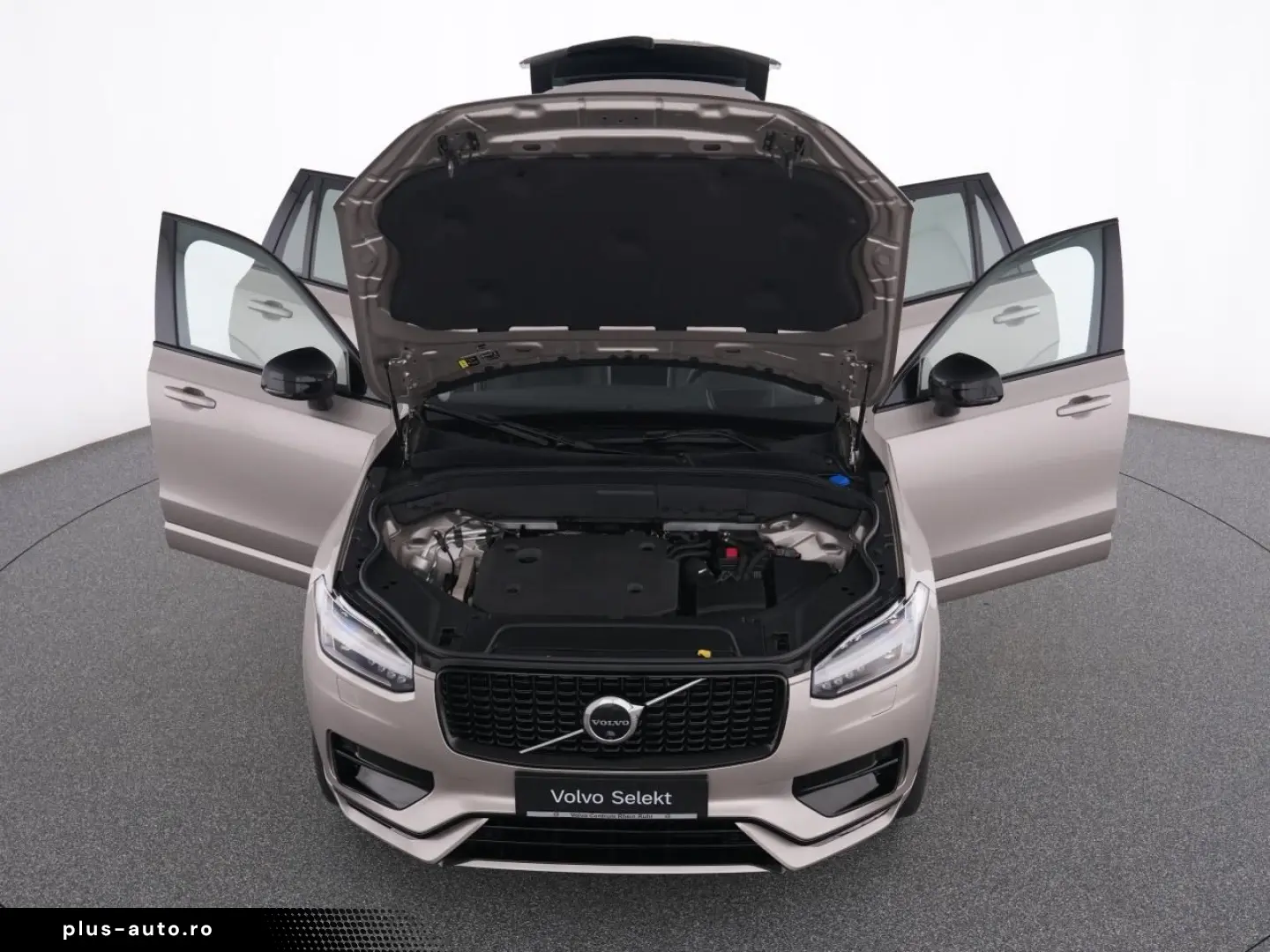 VOLVO XC90 B5 AWD Ultimate Dark