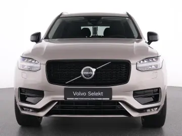 VOLVO XC90 B5 AWD Ultimate Dark