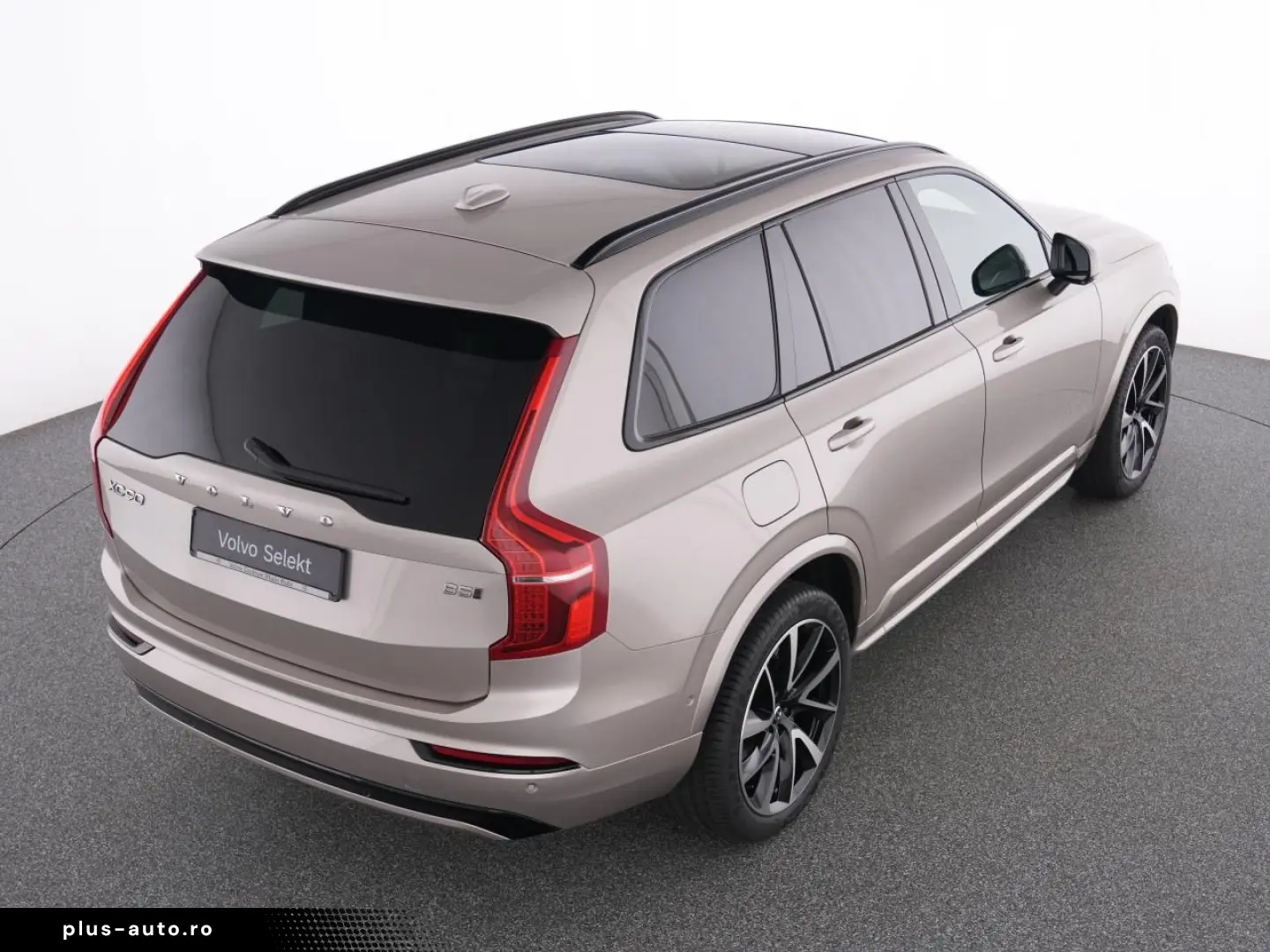 VOLVO XC90 B5 AWD Ultimate Dark