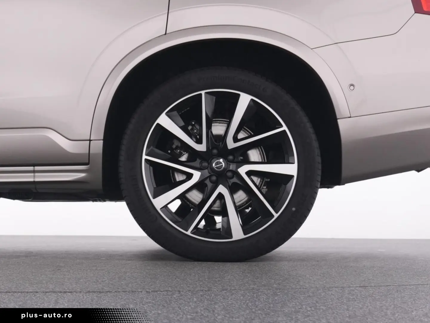 VOLVO XC90 B5 AWD Ultimate Dark