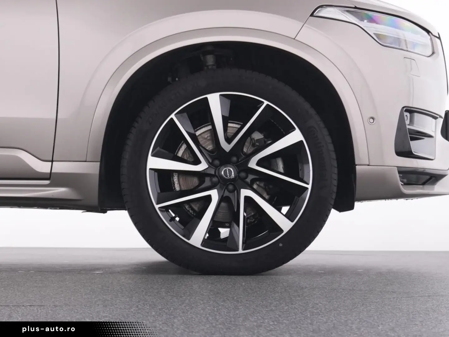 VOLVO XC90 B5 AWD Ultimate Dark