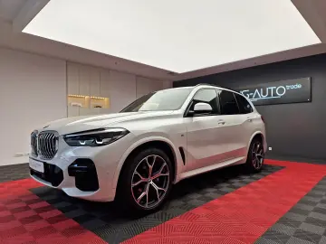 BMW X5 xDrive 30d M Packet