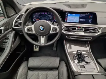 BMW X5 xDrive 30d M Packet