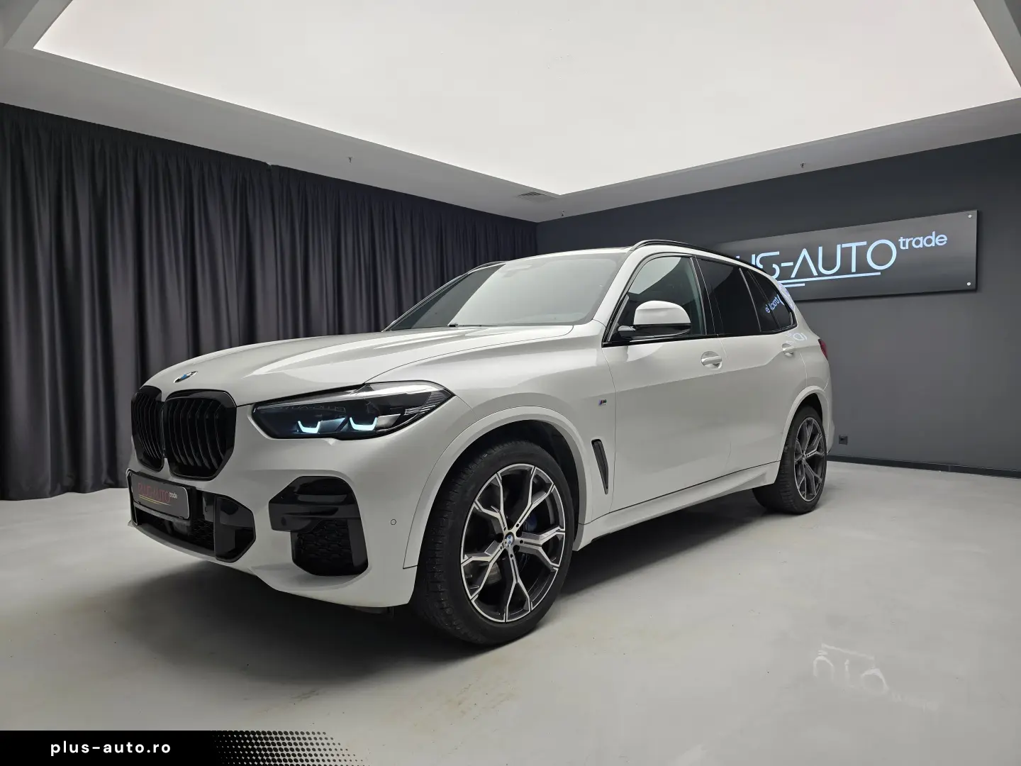 BMW X5 xDrive 30d M Packet