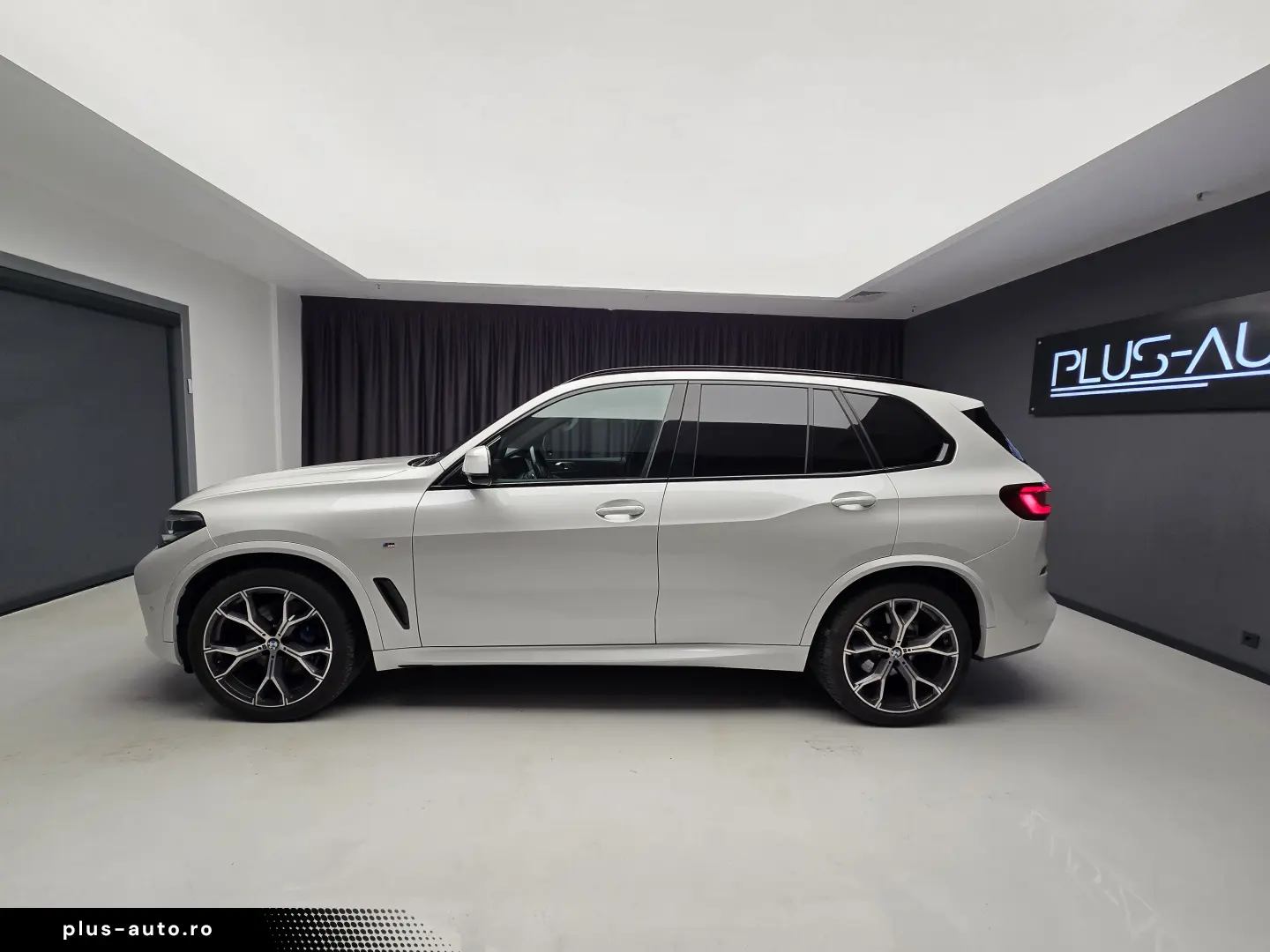 BMW X5 xDrive 30d M Packet