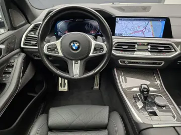 BMW X5 xDrive 30d M Packet