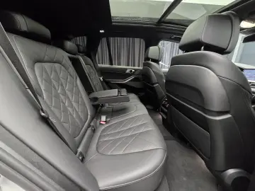 BMW X5 xDrive 30d M Packet