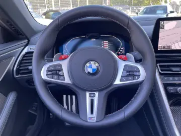 BMW M8 Cabrio Competition   360 Laser ACC Soft Close