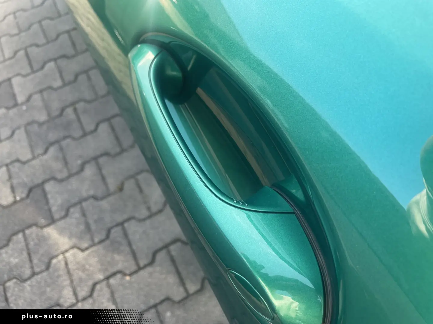 BMW M8 Cabrio Competition   360 Laser ACC Soft Close