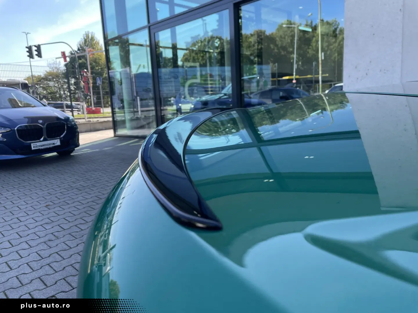 BMW M8 Cabrio Competition   360 Laser ACC Soft Close