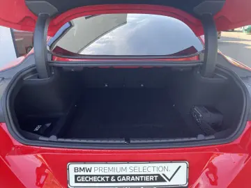 BMW M8 Competition Coupé xDrive 360  B&W Carbon ext.