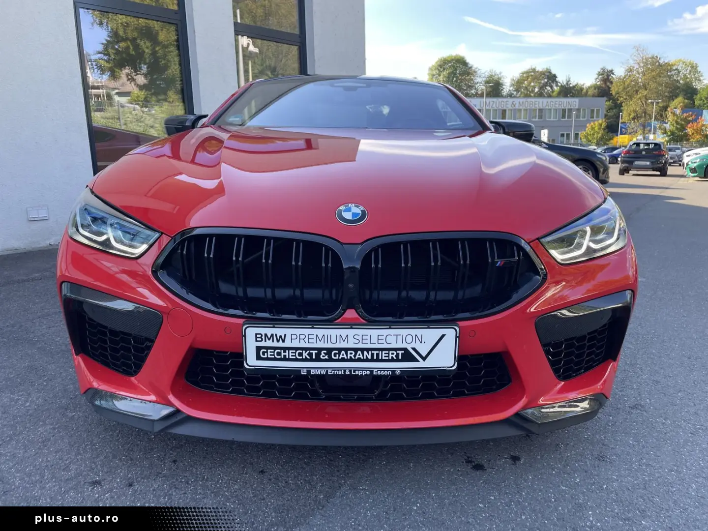 BMW M8 Competition Coupé xDrive 360  B&W Carbon ext.