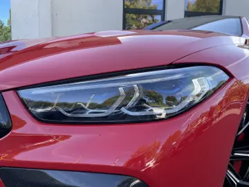 BMW M8 Competition Coupé xDrive 360  B&W Carbon ext.