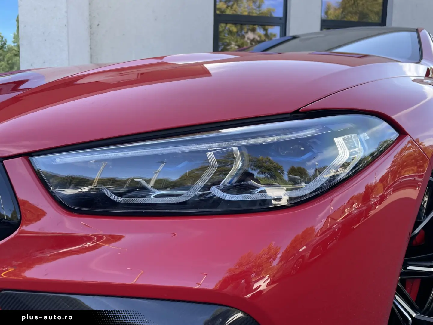 BMW M8 Competition Coupé xDrive 360  B&W Carbon ext.