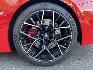BMW M8 Competition Coupé xDrive 360  B&W Carbon ext.