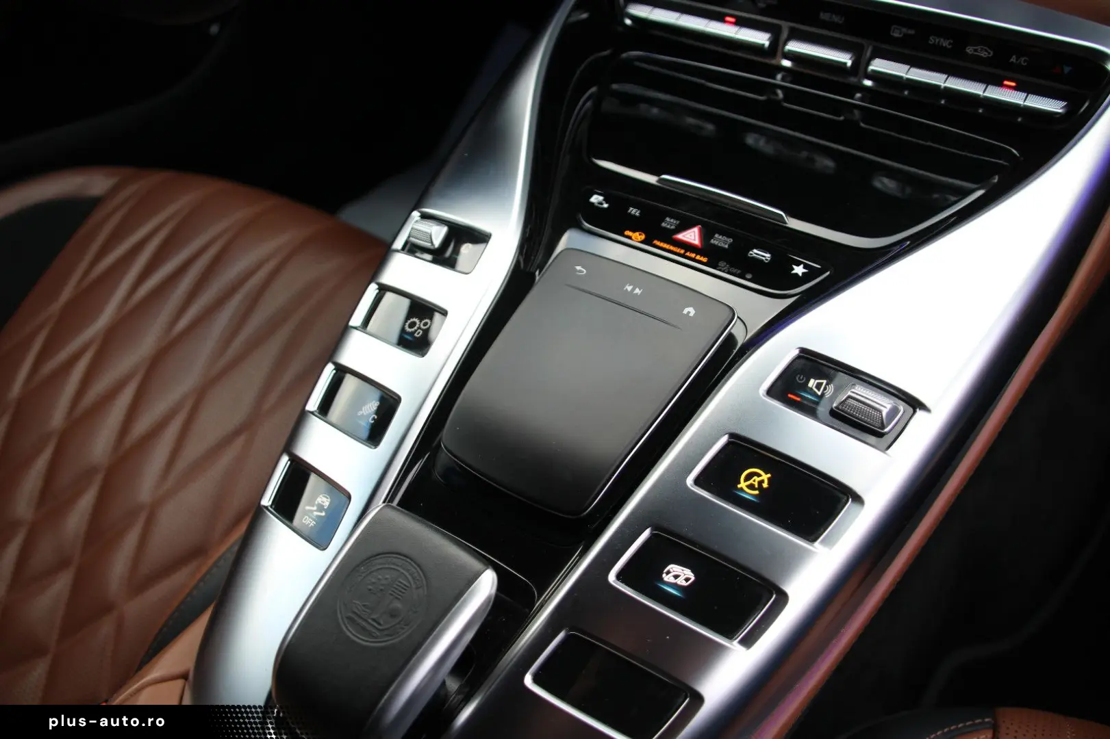 MERCEDES-BENZ AMG GT