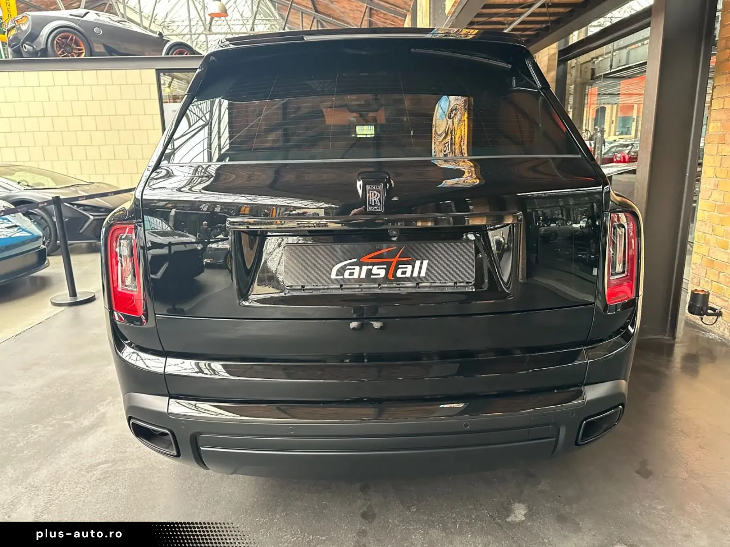 ROLLS ROYCE Cullinan Black Badge MY24  Mandarin  4 seat spec