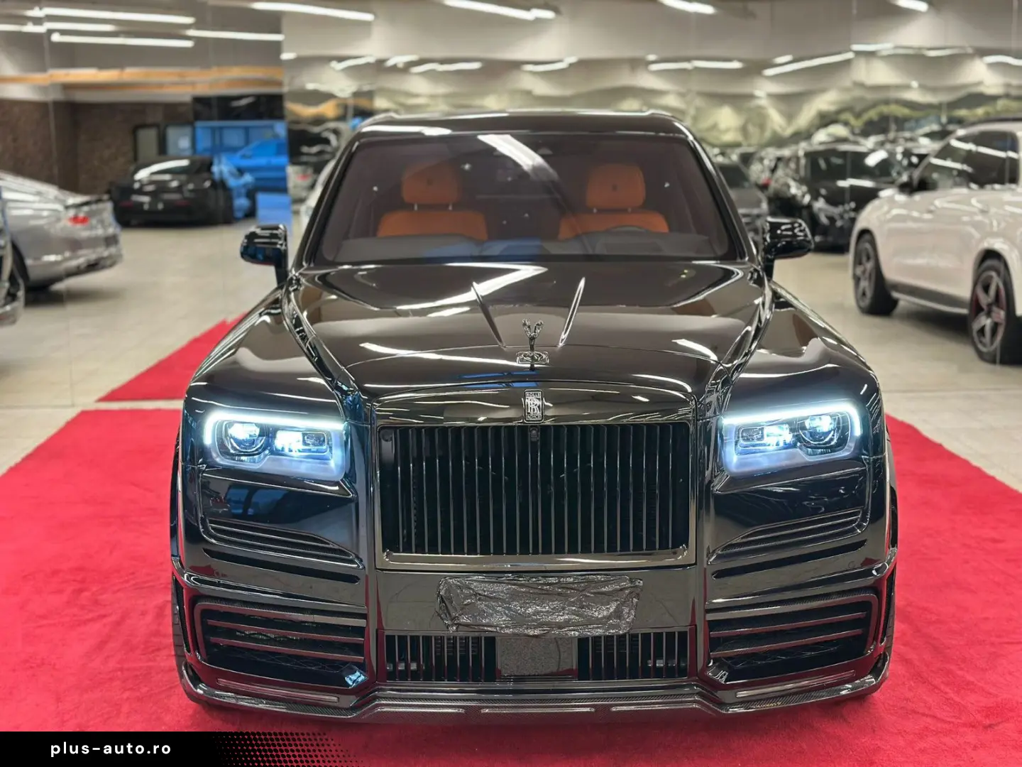 ROLLS ROYCE CULLINAN BLACK BADGE MANSORY 6TKM VOLL
