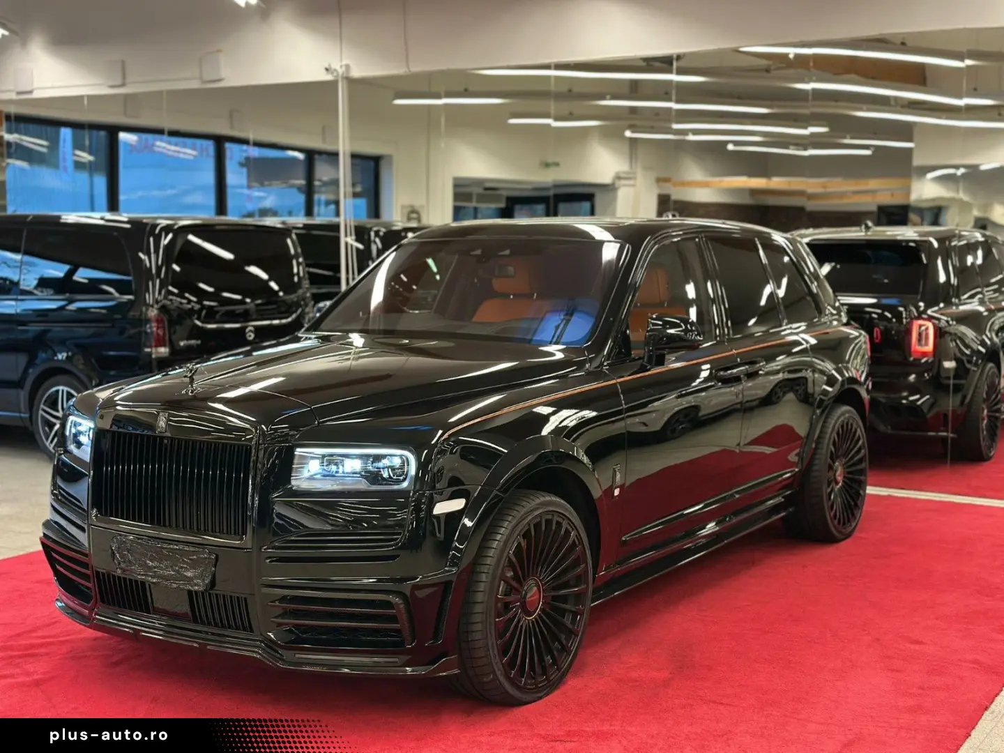 ROLLS ROYCE CULLINAN BLACK BADGE MANSORY 6TKM VOLL