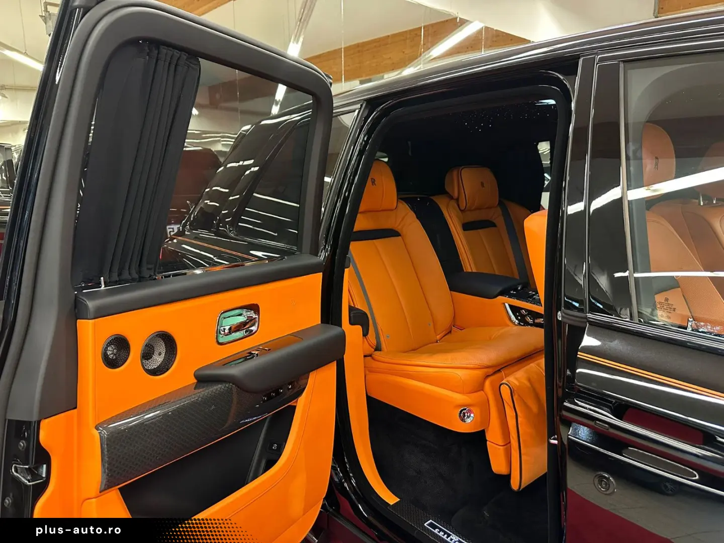 ROLLS ROYCE CULLINAN BLACK BADGE MANSORY 6TKM VOLL